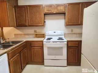 Photo #2: 240000667 Listing 