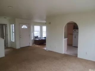 Photo #2: 240000706 Listing