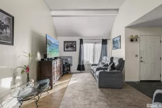 Photo #4: 240000727 Listing