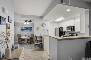 Photo #5: 240000777 Listing 