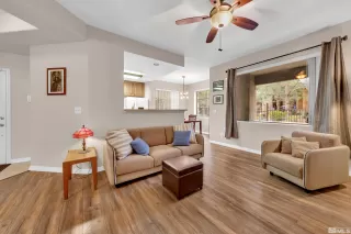 Photo #4: 240000796 Listing 