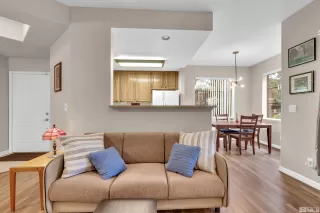 Photo #6: 240000796 Listing 