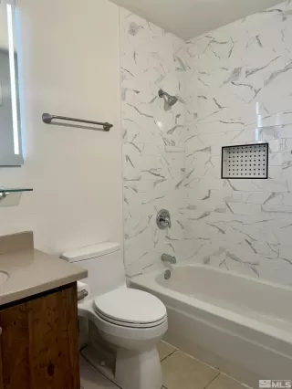 Photo #4: 240000801 Listing 