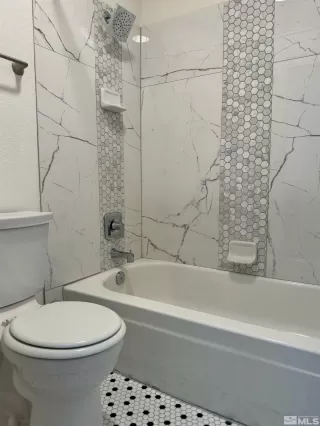 Photo #6: 240000801 Listing 