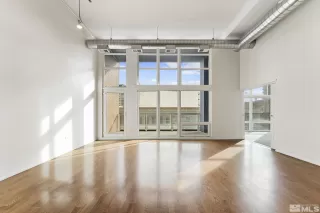 Photo #5: 240000906 Listing 