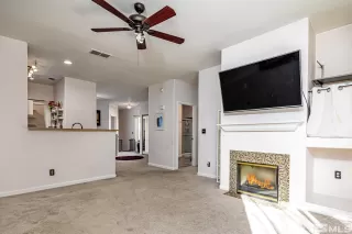 Photo #5: 240000912 Listing 