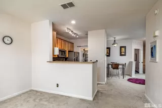 Photo #6: 240000912 Listing 