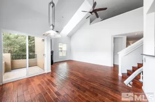 Photo #5: 240000973 Listing 