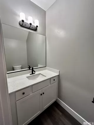 Photo #4: 240001045 Listing 