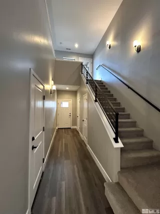 Photo #5: 240001045 Listing 