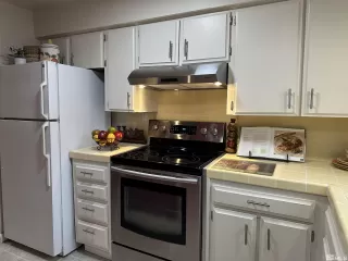 Photo #6: 240001071 Listing