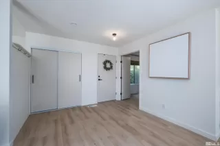 Photo #2: 240001102 Listing 