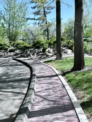 Photo #4: 240001158 Listing