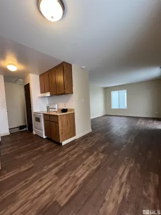 Photo #4: 240001201 Listing