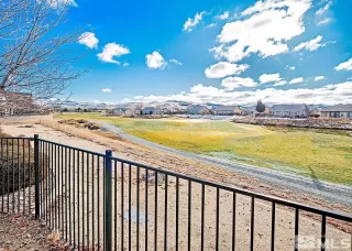 Photo #3: 240001307 Listing