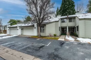 Photo #1: 240001373 Listing 