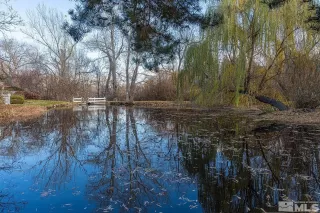 Photo #4: 240001400 Listing