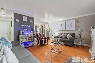 Photo #4: 240001522 Listing