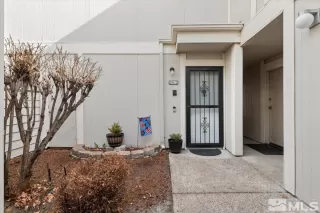 Photo #2: 240001578 Listing