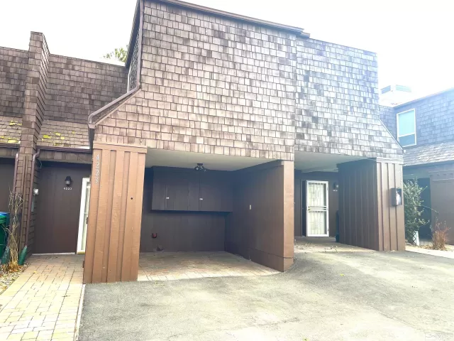 MLS: 240001593 Condo For Sale