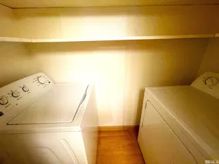 Photo #6: 240001593 Listing 