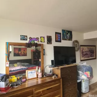 Photo #3: 240001599 Listing 