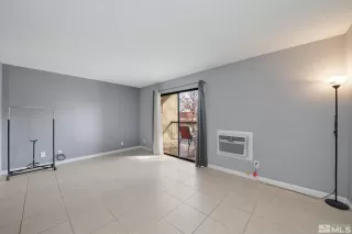 Photo #5: 240001608 Listing