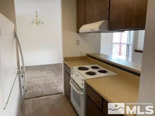 Photo #5: 240001658 Listing