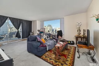 Photo #4: 240001698 Listing