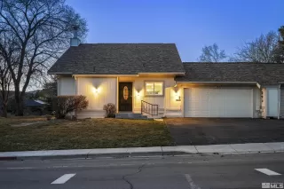 Photo #2: 240001860 Listing 