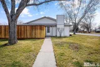 Photo #3: 240001861 Listing