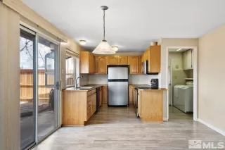 Photo #6: 240001861 Listing