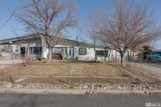 Photo #2: 240001940 Listing