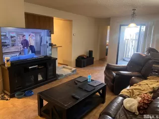 Photo #4: 240002014 Listing