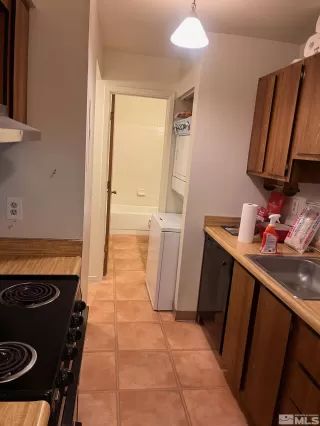 Photo #6: 240002014 Listing