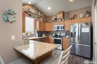 Photo #4: 240002062 Listing