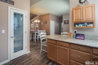 Photo #5: 240002062 Listing