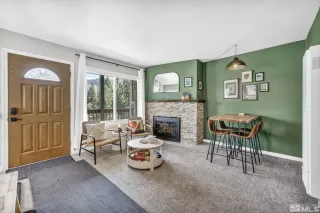 Photo #4: 240002075 Listing