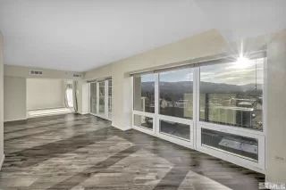 Photo #3: 240002100 Listing