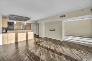 Photo #5: 240002100 Listing