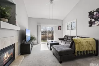 Photo #4: 240002125 Listing