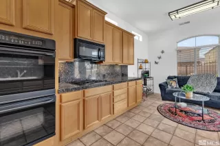 Photo #6: 240002132 Listing