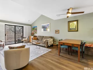 Photo #4: 240002148 Listing