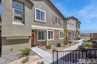 Photo #2: 240002153 Listing