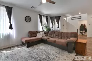 Photo #4: 240002153 Listing