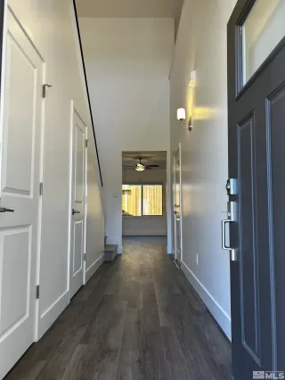 Photo #3: 240002167 Listing 