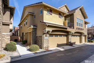 Photo #1: 240002176 Listing