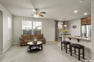 Photo #6: 240002176 Listing