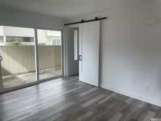 Photo #6: 240002236 Listing 