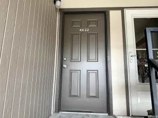 Photo #2: 240002396 Listing 